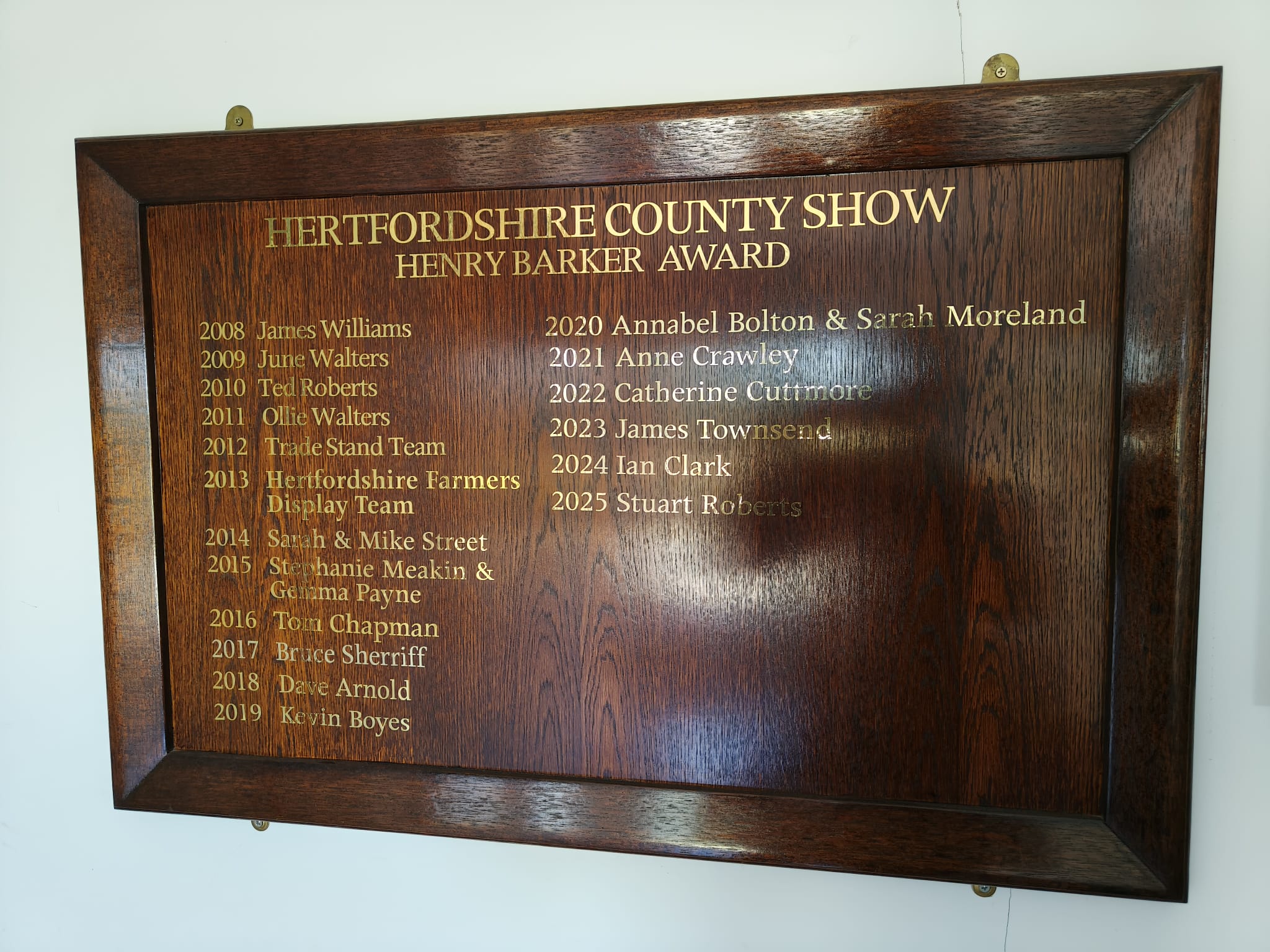 vinyl lettering, wooden board